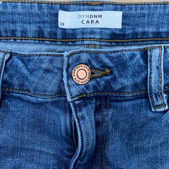 Dynamite Cara jeans size 28 - Picture 2 of 3